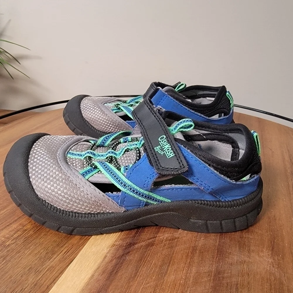 Osh Kosh Bump Toe Athletic Sporty Washable Play Sandals Sneakers Size 11